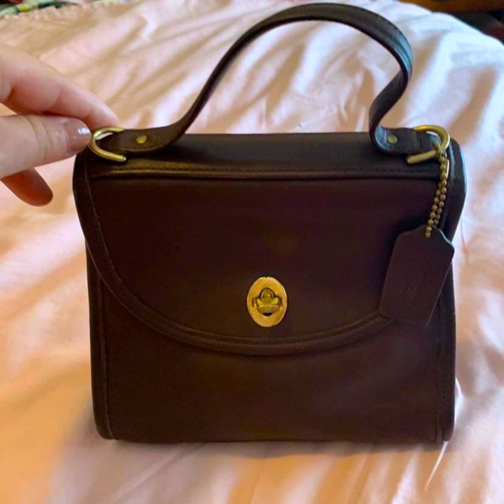 Vintage Coach medium handbag brown